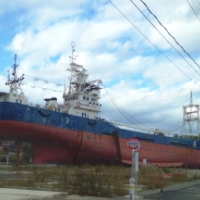 【遺構と記憶】気仙沼に打ち上げた大型漁船
