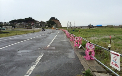 かさ上げ工事が進む久之浜の光景