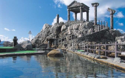 ギリシャ風露天に砂蒸し風呂！新島（にいじま）の地質を楽しむ３つの温泉！【湯めぐり島旅】