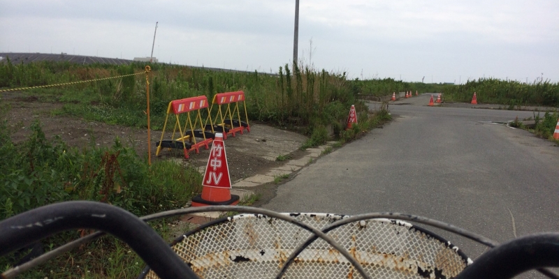 自転車に乗って南浜町へ