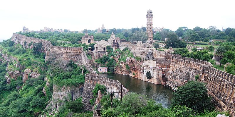 【妄想世界一周 Vol.7】インドでは、アジアで最も大きい城へ☆