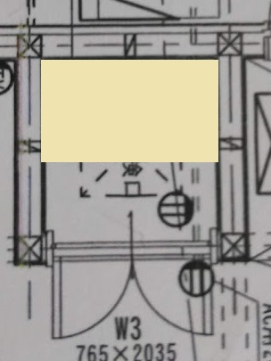 図面です。肌色の位置に可動棚を設置します。