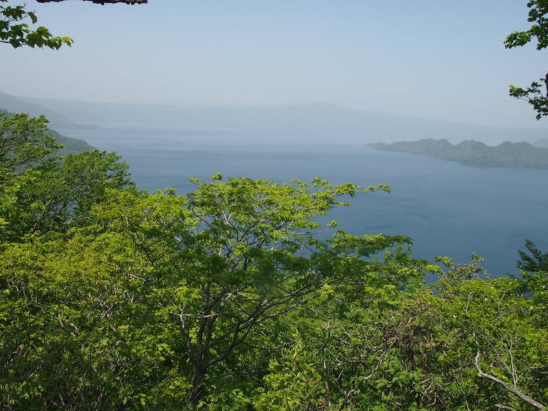 十和田湖。2014年5月下旬撮影