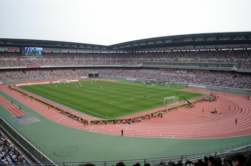 Wikimedia Commonsより引用（Takeaction footballgame by Nakata Hidetoshi produce at Nissan stadium.）