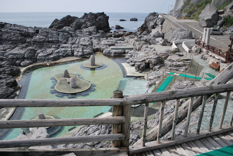 神津島温泉保養センターの露天風呂