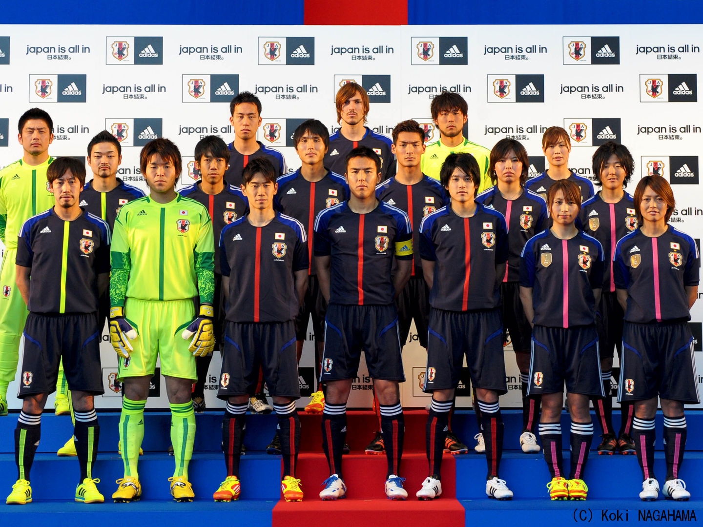 公式サイト無料 サッカー日本代表ユニフォームを飾る額 | www.qeyadah.com