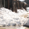 空家になった仮設住宅にも雪は降る